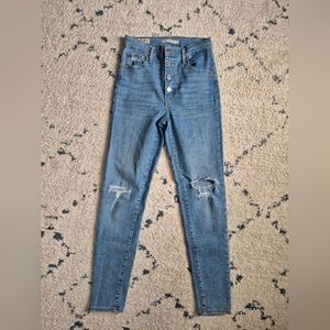 Stylish Blue LEVI'S Distressed Women Jeans